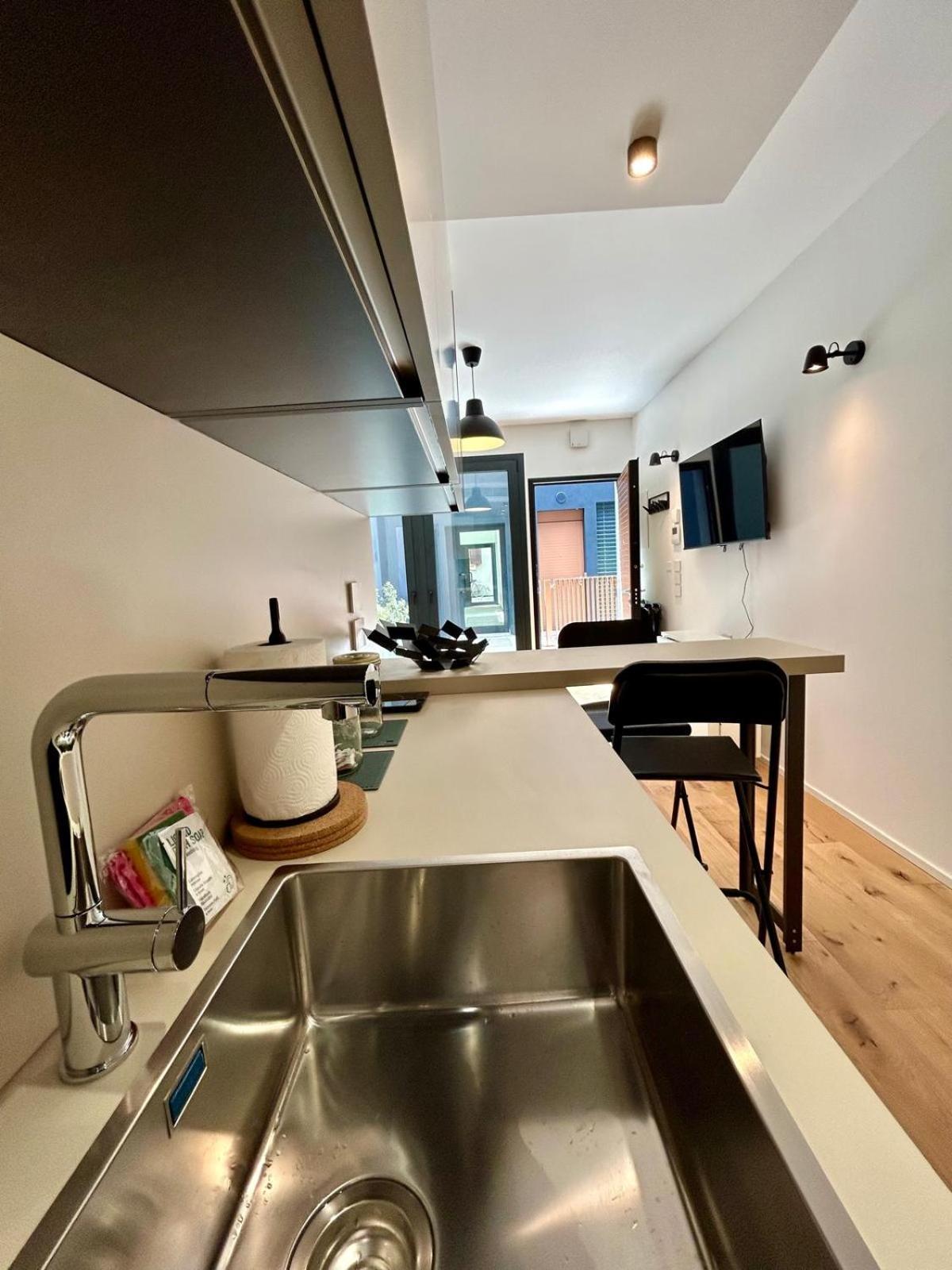 Kibilu Luxury Apt With Terrace, Isola District And Near Garibaldi Station Milán Exterior foto
